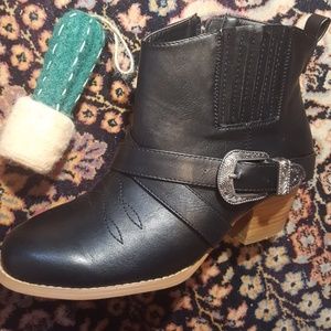 Rare torrid insider collection boots